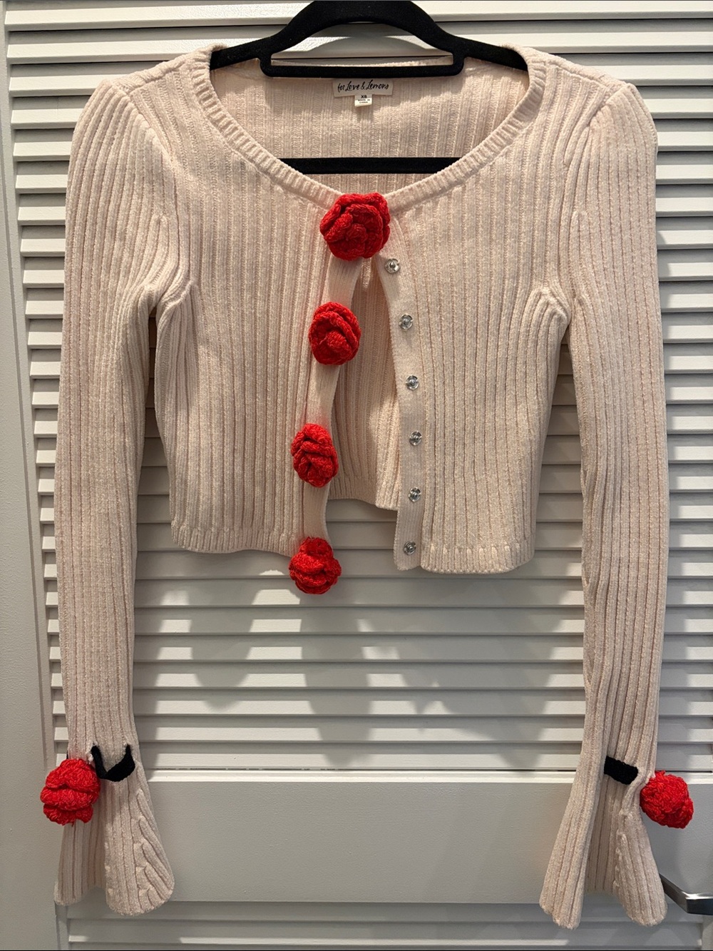 Rose Detail Cream Cropped Cardigan